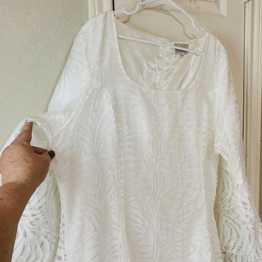 XL Serefina WHITE Beautiful Fully Lined White Lace Fit N Flare Midi Dress - Picture 5 of 13